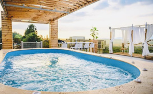 Почивка с нощука + закуска + вечеря в невероятния хотел 103 Degrees Hotel & Spa, Сапарева баня