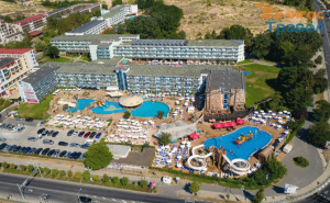 Морска Почивка на All Inclusive в Слънчев Бряг с Водни Пързалки в Хотел Котва