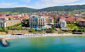 Посрещане на Новата 2026-та край морския бряг, 3 дни Ultra All Inclusive в Гранд Хотел Свети Влас