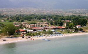 Първа Линия с Ultra All Inclusive в Гърция