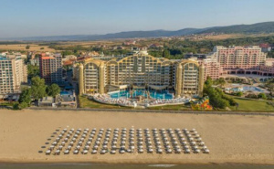 Първа Линия в кк Слънчев Бряг