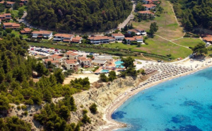 5 дни със закуска за двама през юни в Elani Bay Resort