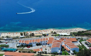 5 дни със закуска за двама през юни в Akti Ouranoupoli Beach Resort