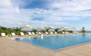 5 дни със закуска за двама през юли в King Maron Wellness Beach Hotel