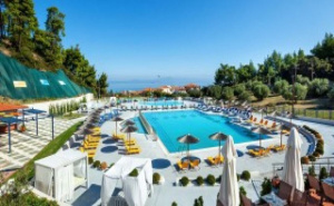 Полупансион или All Inclusive в Atrium hotel Pefkohori 4* – <em>Халкидики</em>